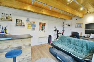 Photo 8- click for photo gallery